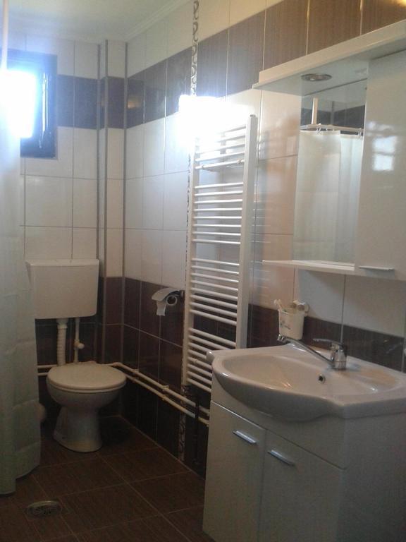 Guest House Dunavski Raj Kostol Εξωτερικό φωτογραφία